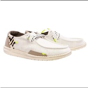 HEY DUDE | Women's White Canvas Wendy Star Graphic Slip On Comfort‎ Shoe, Size 5
